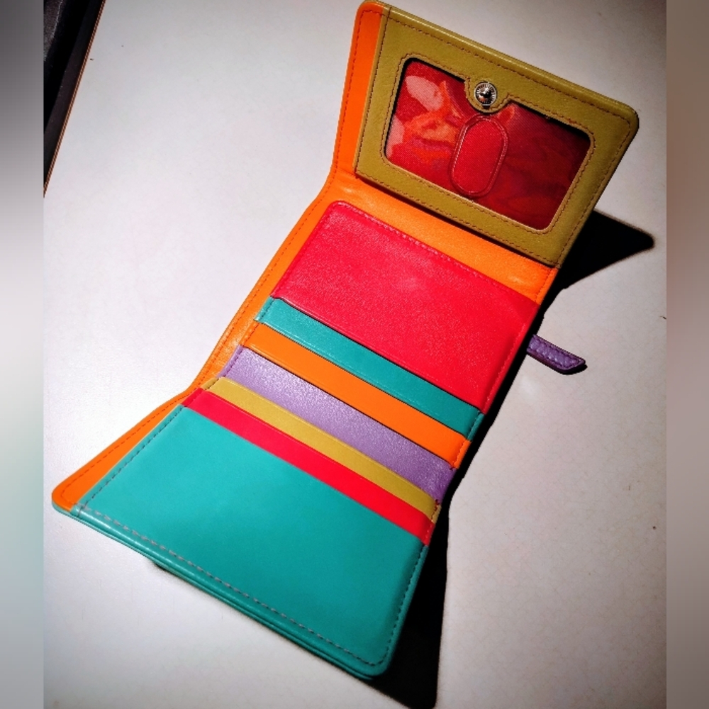 👝 Ili New York Wallet - Picture 5 of 9